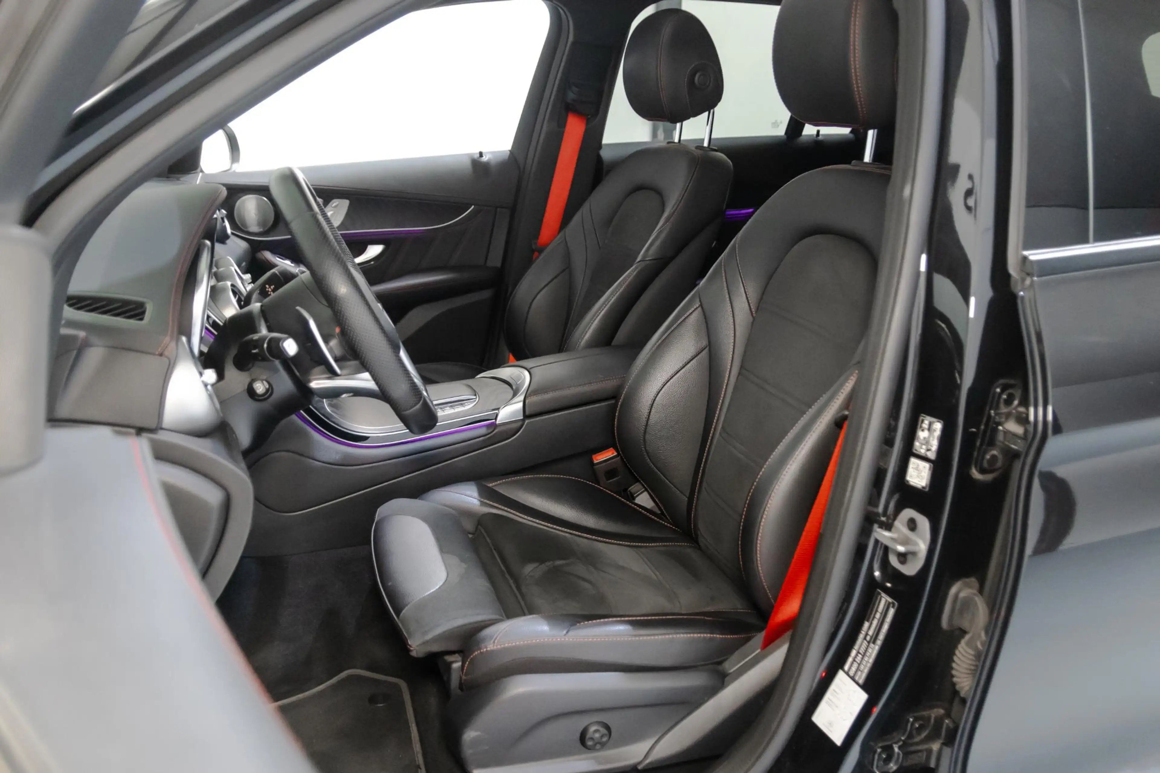 Mercedes-Benz GLC 43 AMG 4MATIC Premium Plus PANO, BURMESTER, TREKHAAK, MEM — photo 23