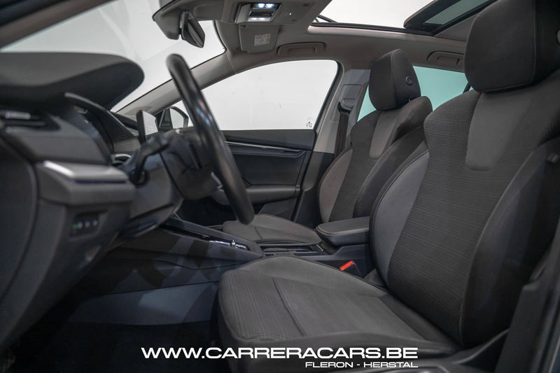 Skoda Octavia SW 2.0 TDi 150CH Ambition DSG | *CLIM AUTO*TOIT PANO*CAMERA*BOITE AUTO*| — photo 10