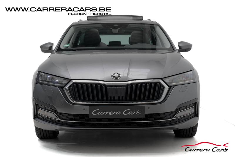 Skoda Octavia SW 2.0 TDi 150CH Ambition DSG | *CLIM AUTO*TOIT PANO*CAMERA*BOITE AUTO*| — photo 2