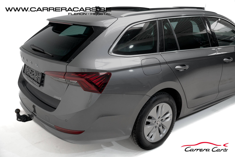 Skoda Octavia SW 2.0 TDi 150CH Ambition DSG | *CLIM AUTO*TOIT PANO*CAMERA*BOITE AUTO*| — photo 6