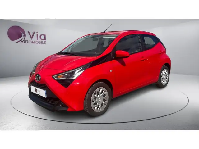 Toyota Aygo 1.0 VVT-i 72 X-play - CAMERA DE RECUL / CARPLAY
