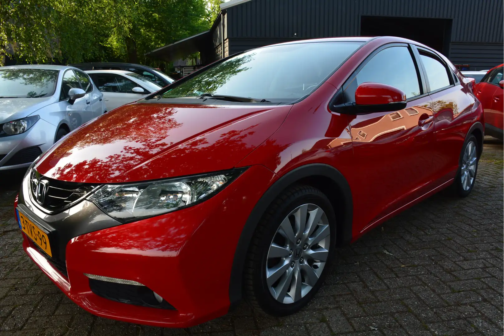 Honda Civic 1.4 Sport Camera Navigatie Clima Rood - 1