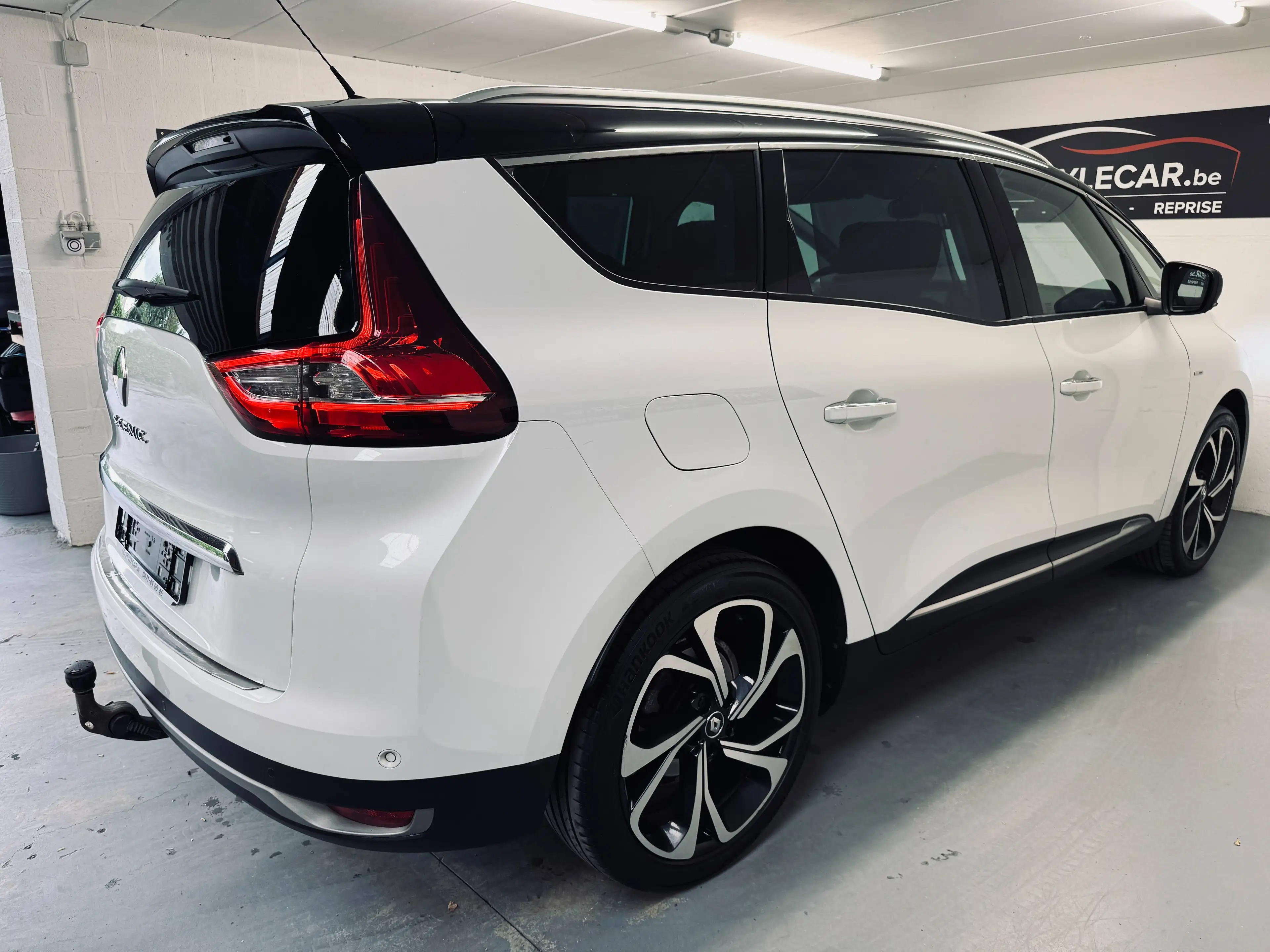 Renault Scenic Scenic 1.6 dCi Bose Edition 7 Places AUTOMATIQUE — photo 8