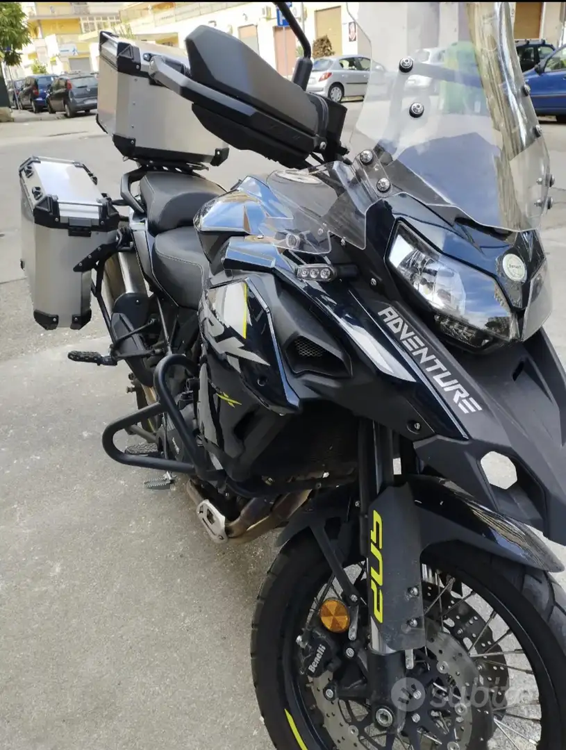 Benelli TRK 502 Kék - 2