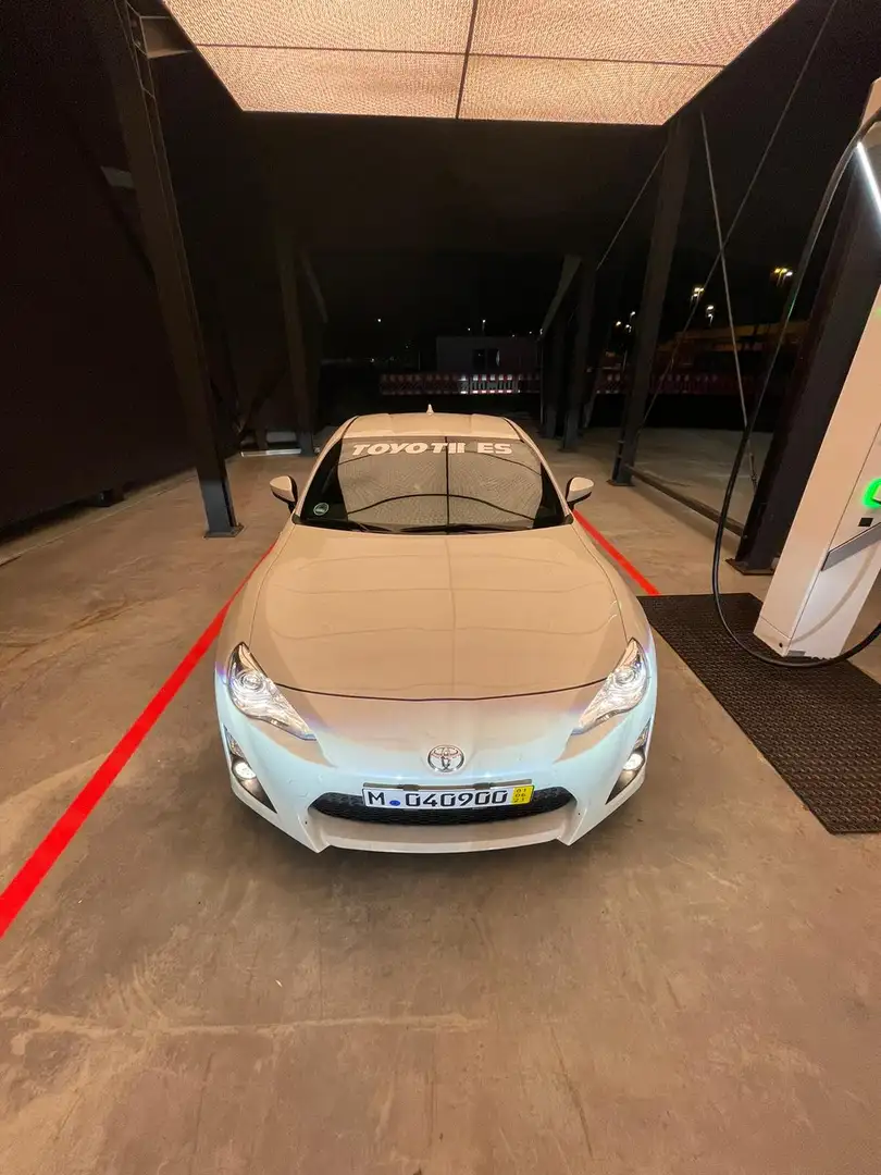 Toyota GT86 Pure - 2