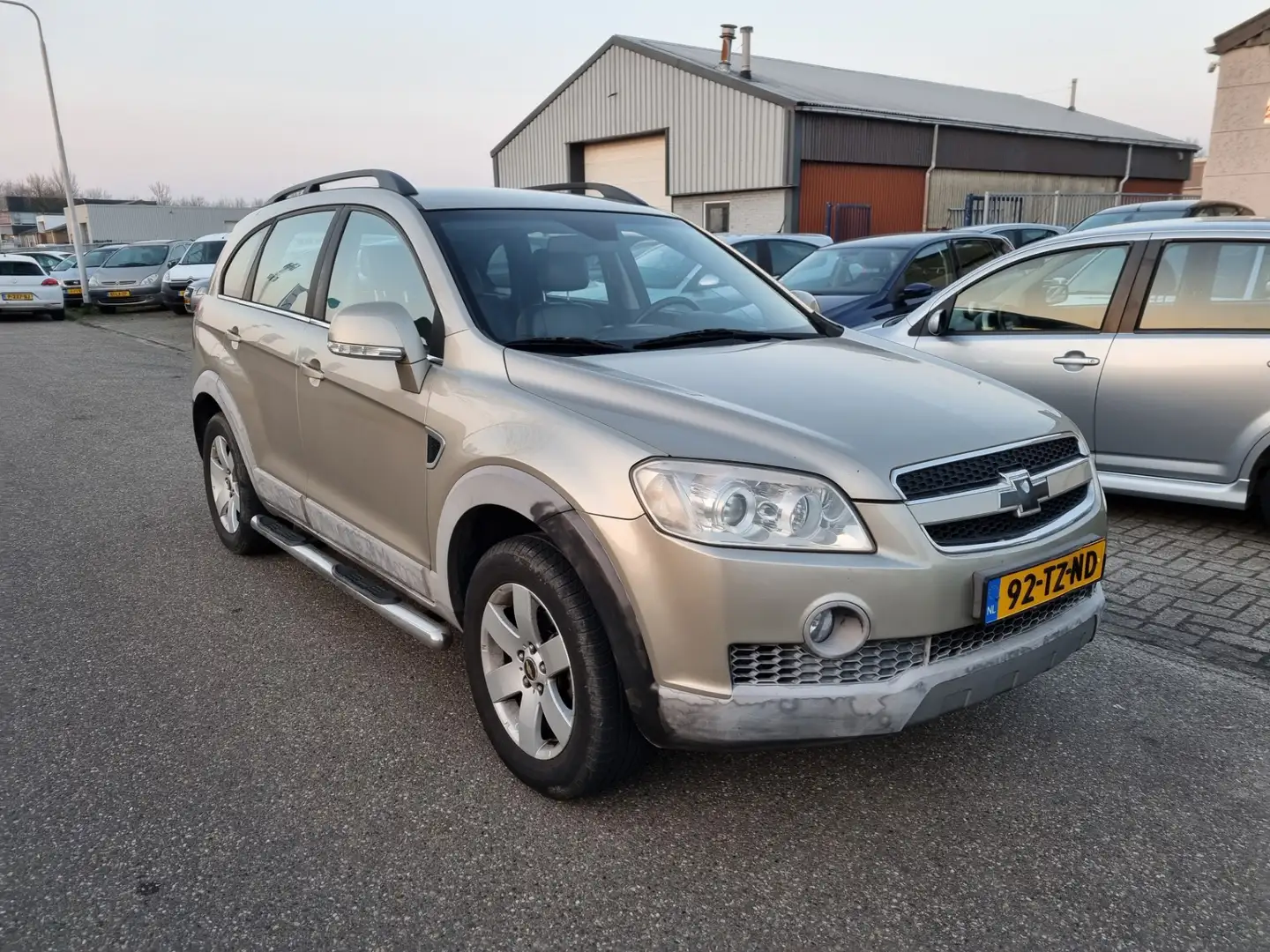 Chevrolet Captiva 2.4i Executive 7-Pers. Airco Bj:2007 NAP! Beige - 2