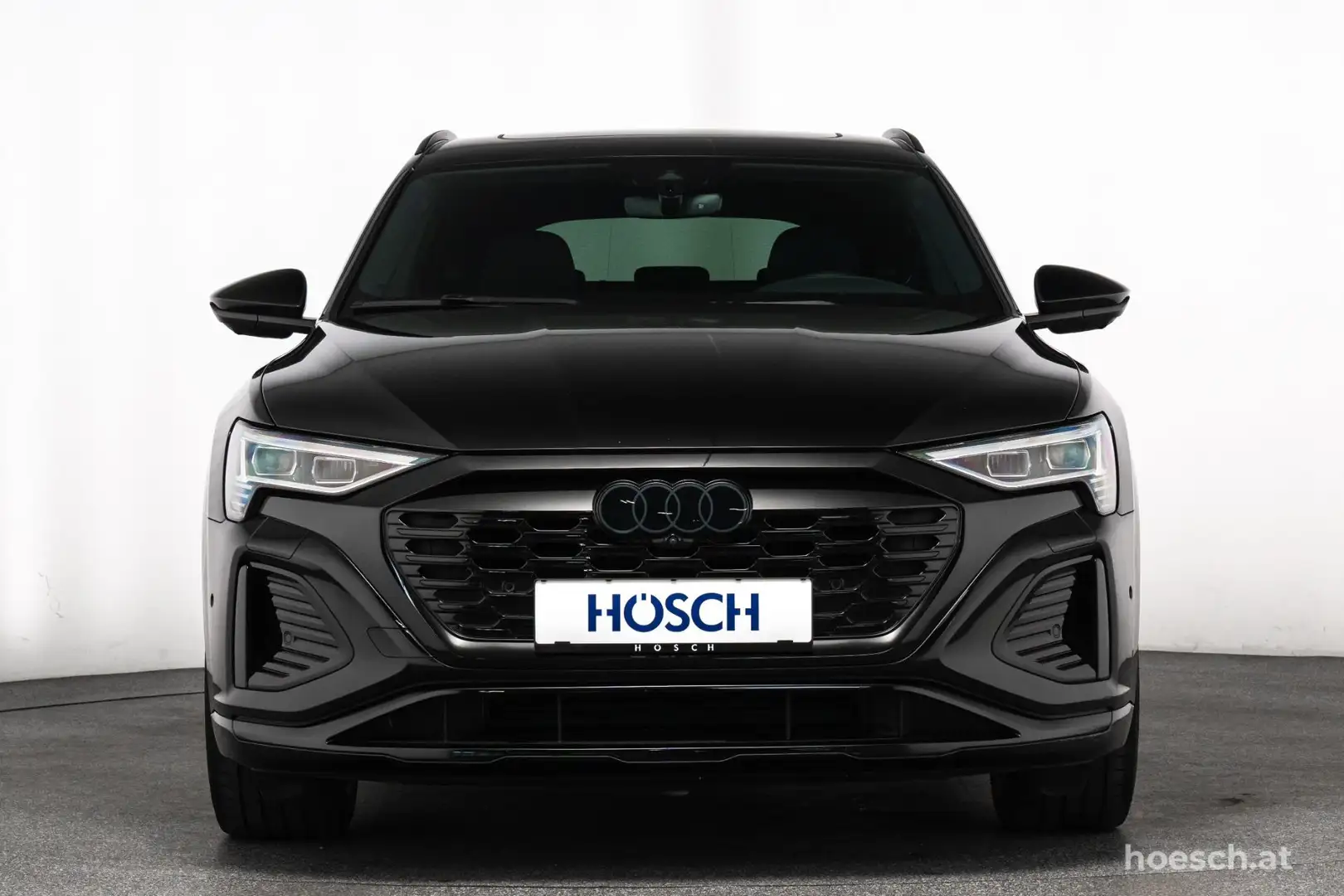 Audi Q8 e-tron 55 SB quattro 2x S-LINE VOLL -52% Schwarz - 2