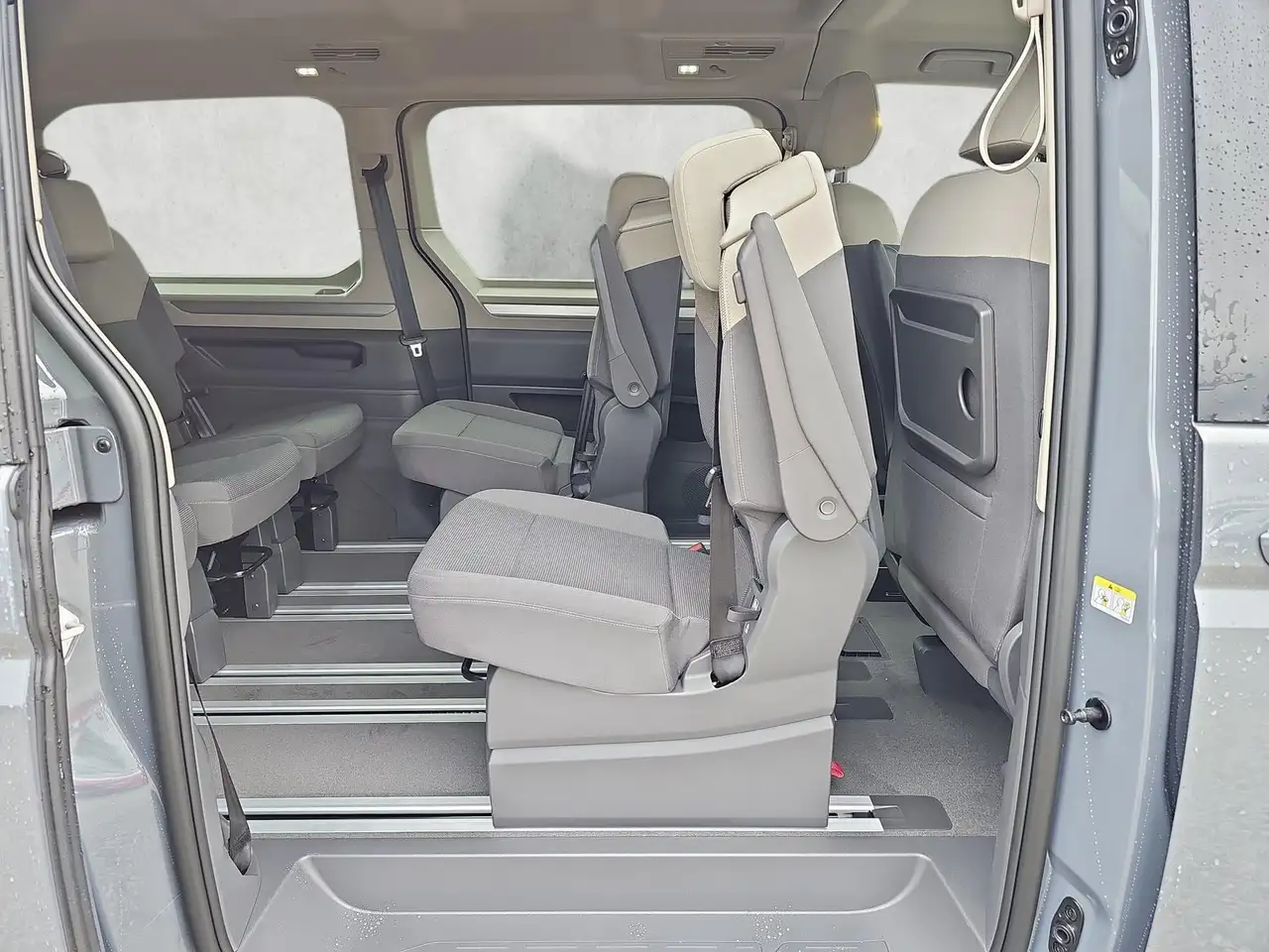 Volkswagen T7 Multivan 2026 — фото 13