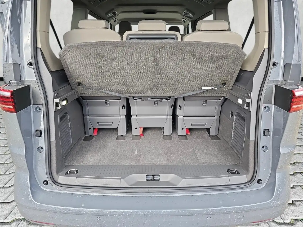 Volkswagen T7 Multivan 2026 — фото 14