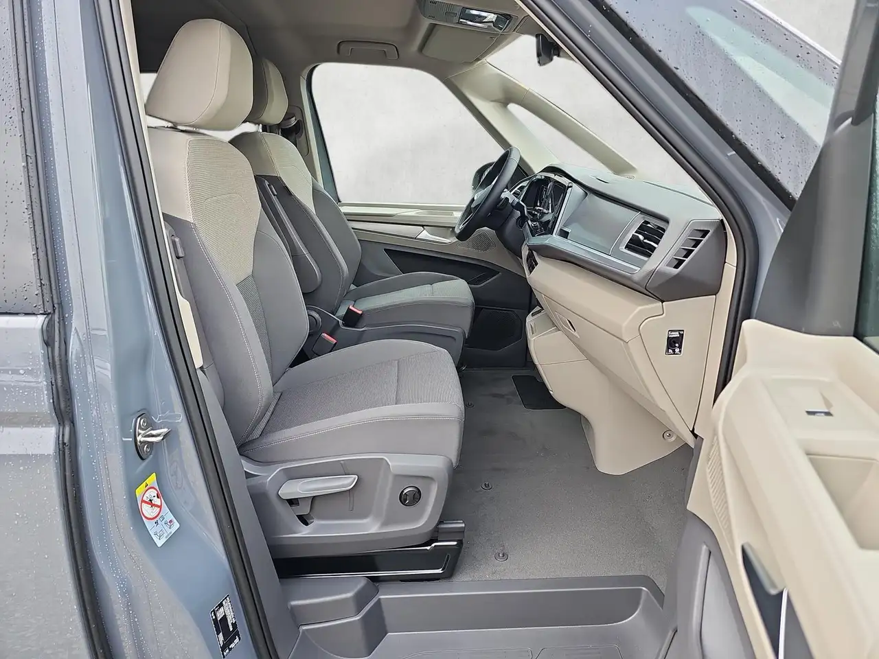 Volkswagen T7 Multivan 2026 — фото 10