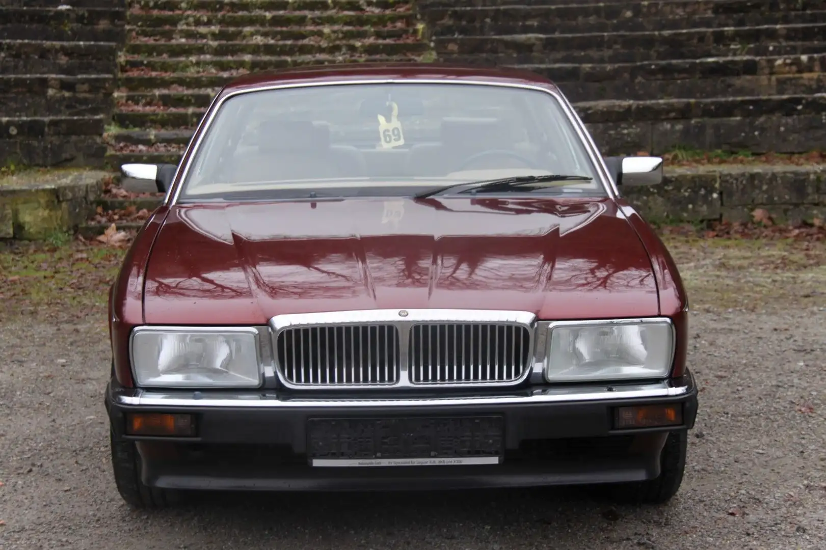 Jaguar XJ40 Soverein mit 2 Jahre Garantie H-Zulassung Czerwony - 1