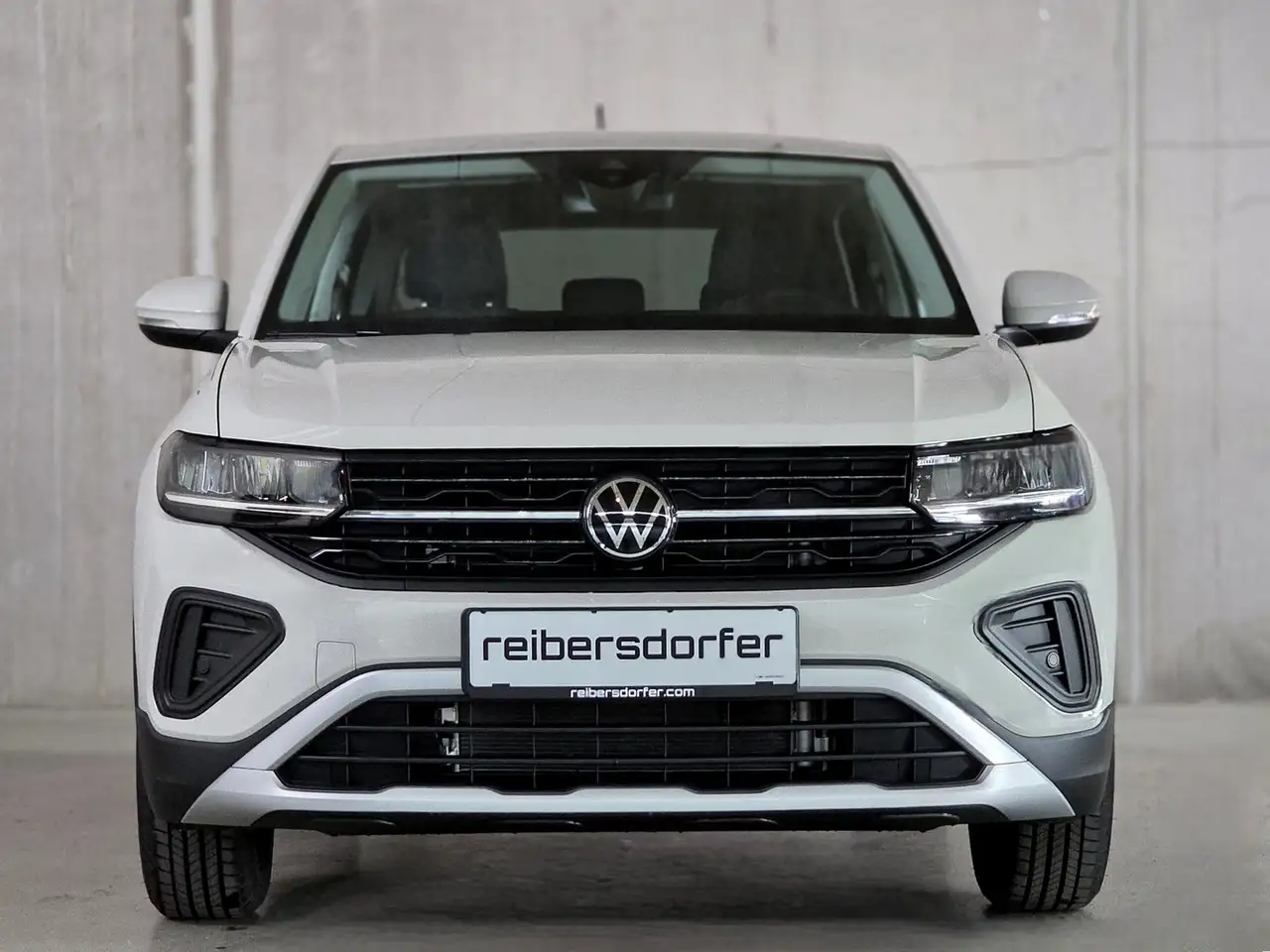 Volkswagen T-Cross 4Me TSI 5