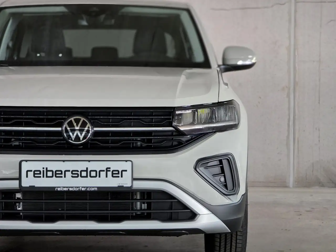 Volkswagen T-Cross 4Me TSI 6