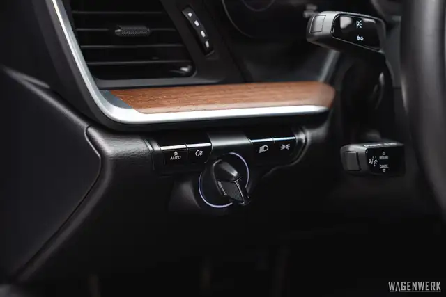 Porsche 992 Carrera S ERSTBESITZ CLASSIC-RAD GLASDACH SPORT-C Ansicht 44