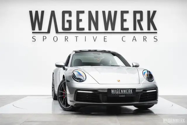 Porsche 992 Carrera S ERSTBESITZ CLASSIC-RAD GLASDACH SPORT-C Ansicht 1