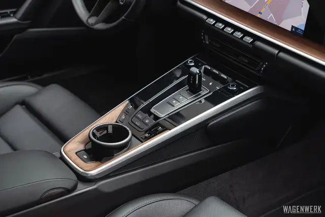 Porsche 992 Carrera S ERSTBESITZ CLASSIC-RAD GLASDACH SPORT-C Ansicht 45