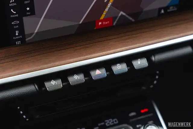 Porsche 992 Carrera S ERSTBESITZ CLASSIC-RAD GLASDACH SPORT-C Ansicht 39