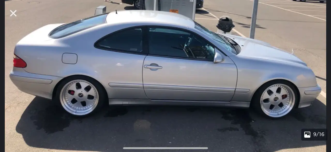 Mercedes-Benz CLK 320
