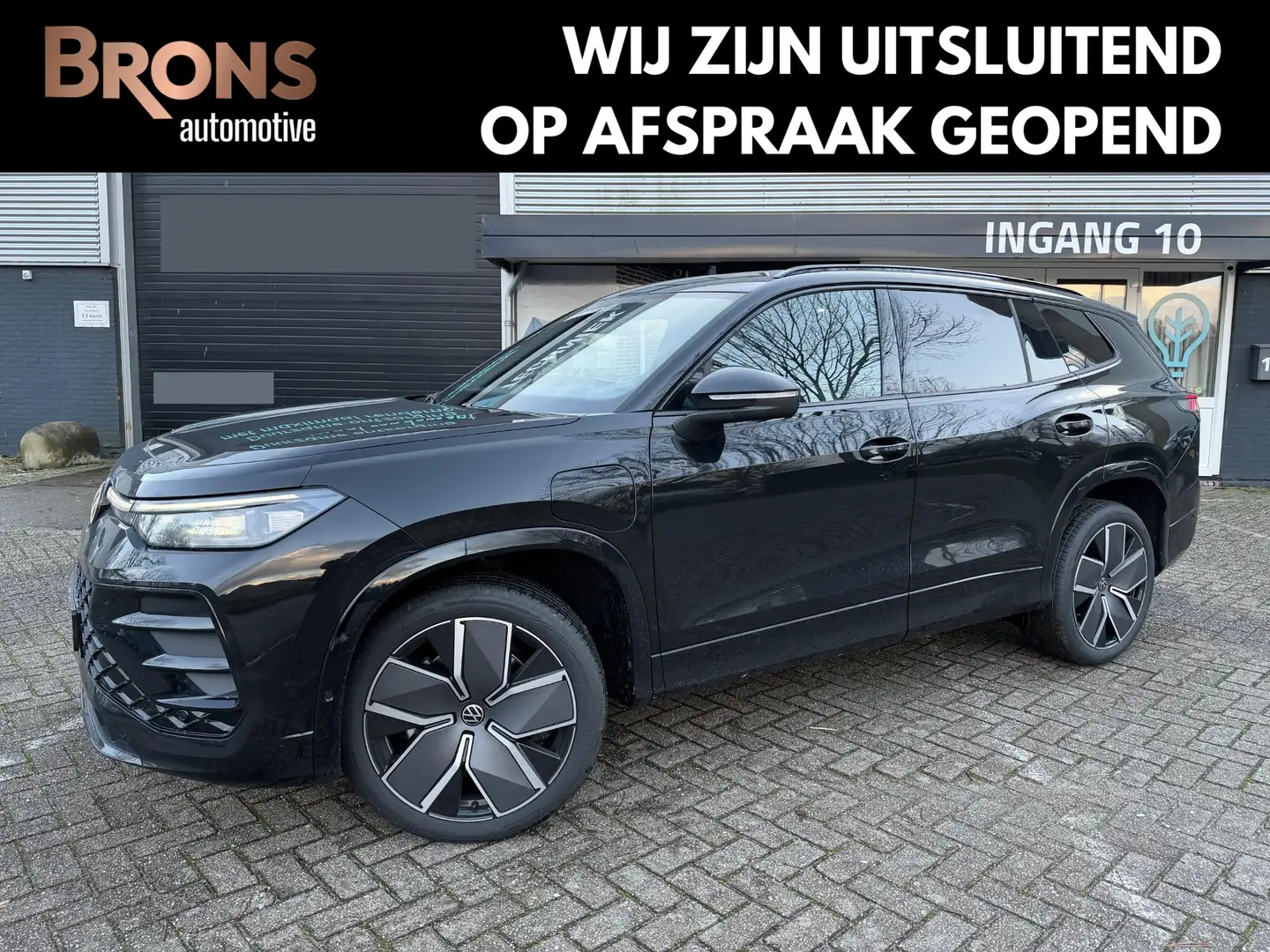 Volkswagen Tayron 1.5 eHybrid R-Line Edition 272PK l Massage l ID Li Noir - 1