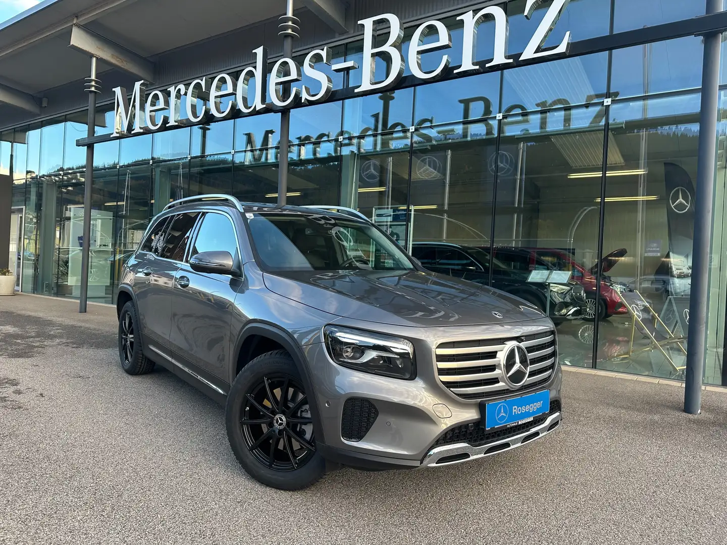 Mercedes-Benz GLB 200 d 4Matic Ö-Edition Aut.*Distronic*Multibeam*AHV Gris - 1