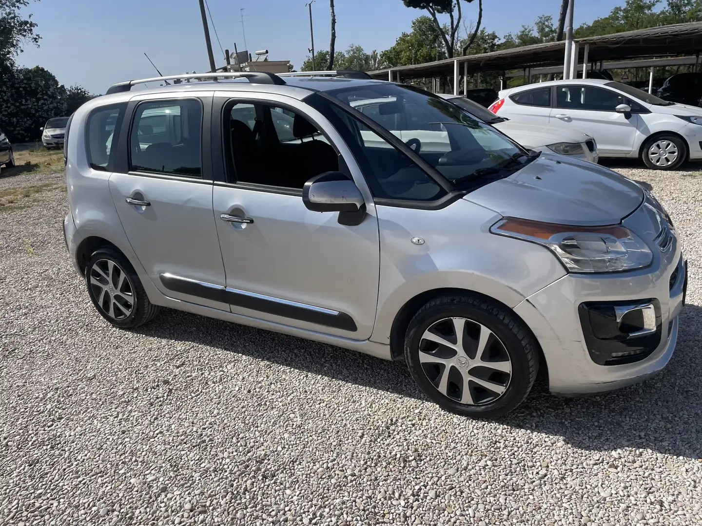 Citroen C3 Picasso exclusive km in fattura ottima - 2