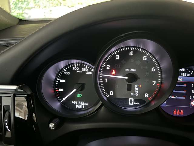 Imagine Porsche Macan Macan S