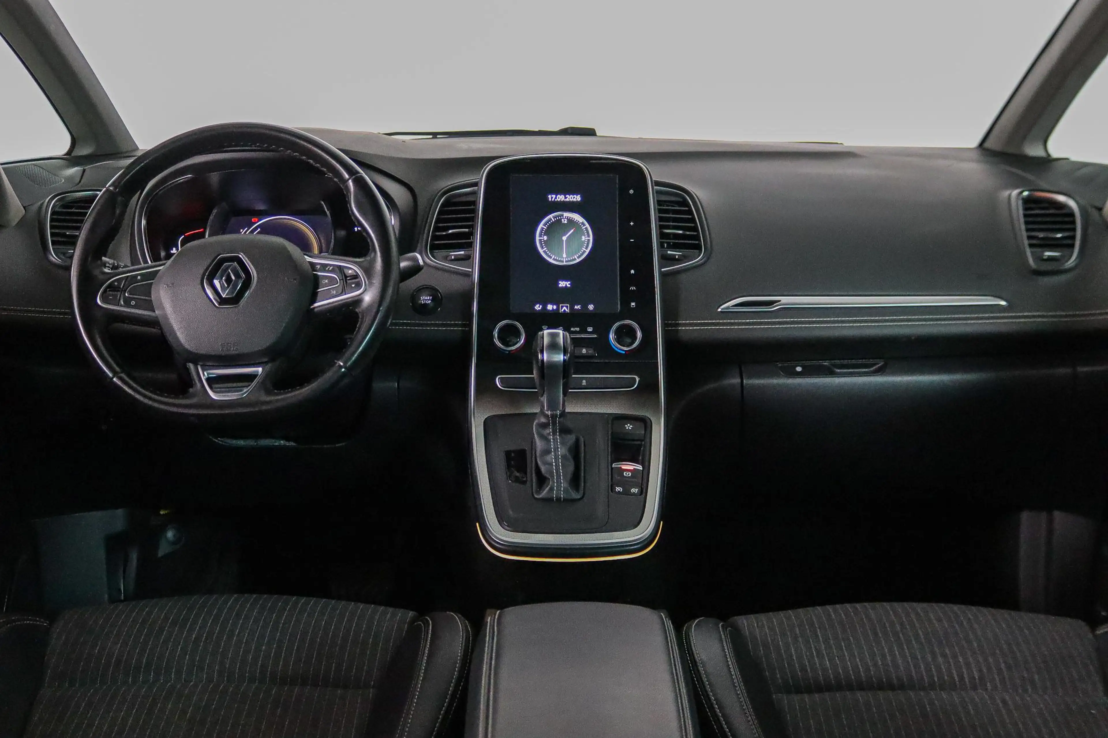 Renault Grand Scenic 1.3 TCe Intens 7-Persoons Panoramadak, Trekhaak, C — photo 3