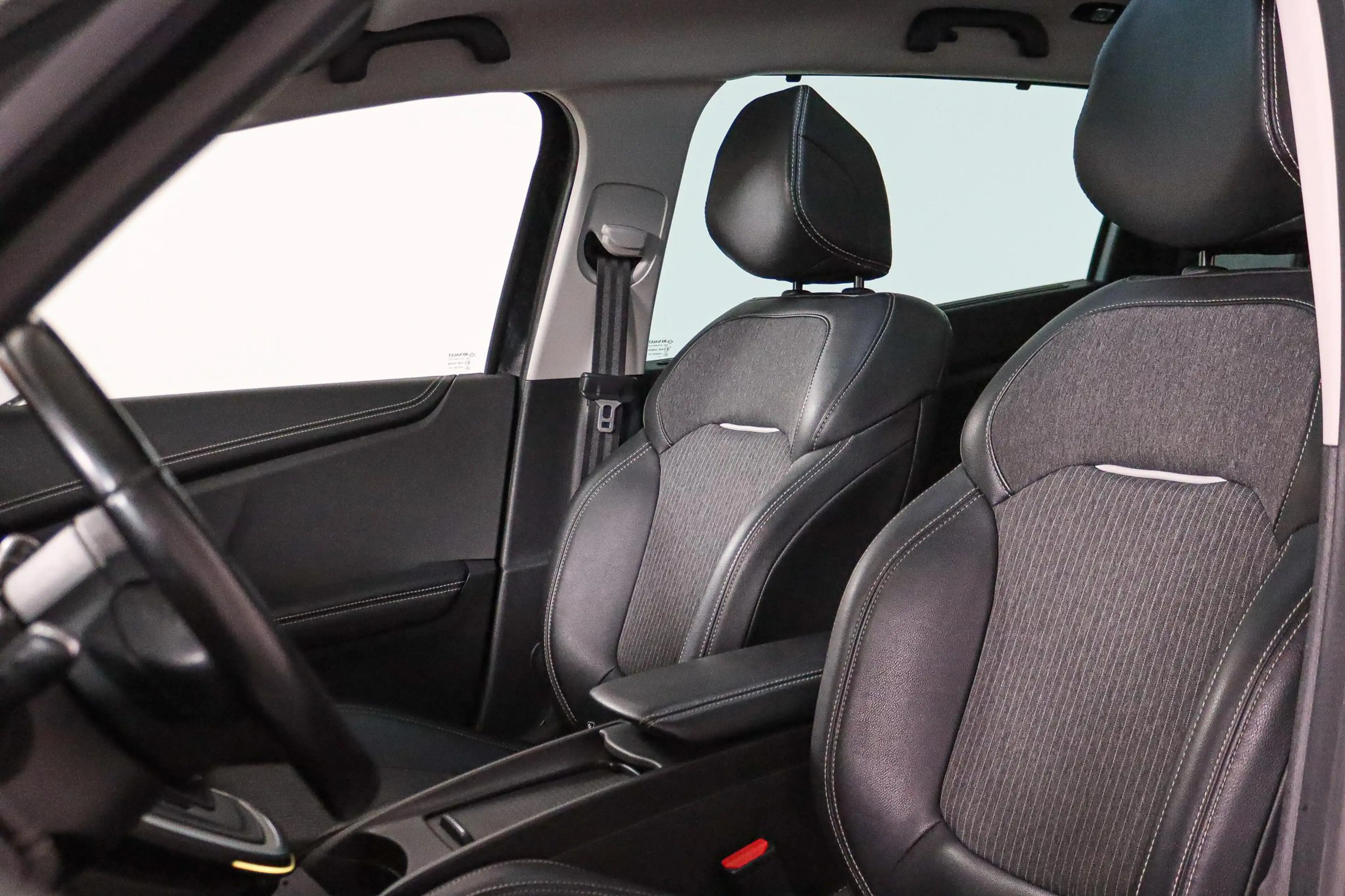 Renault Grand Scenic 1.3 TCe Intens 7-Persoons Panoramadak, Trekhaak, C — photo 4