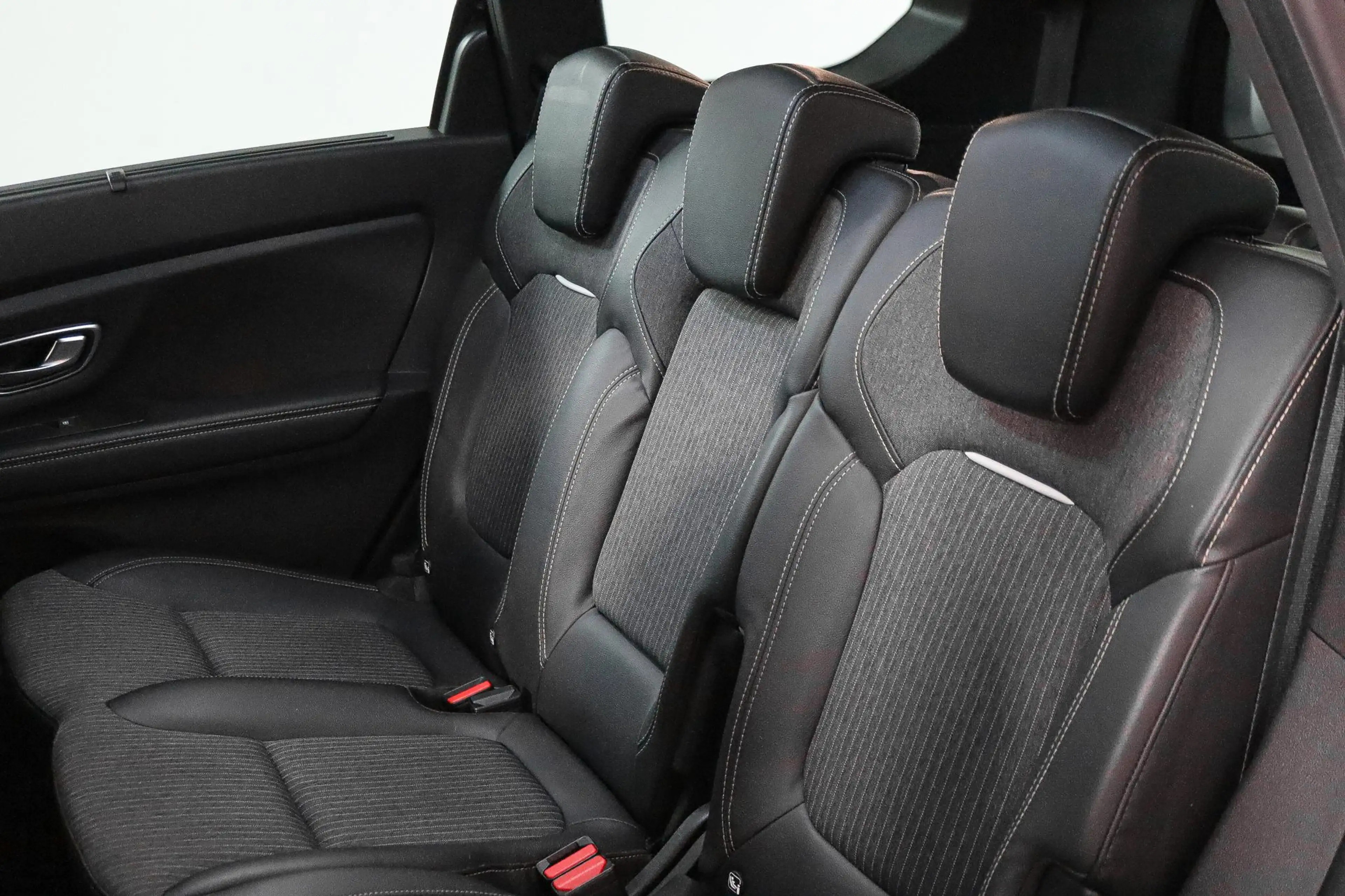 Renault Grand Scenic 1.3 TCe Intens 7-Persoons Panoramadak, Trekhaak, C — photo 5