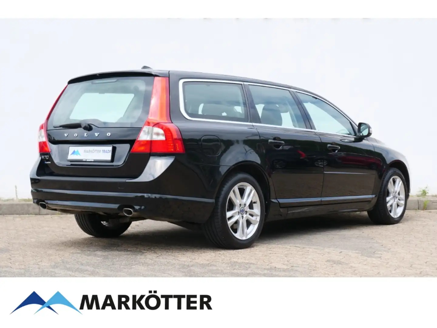 Volvo V70 D5 Momentum Navi/Xenon/Sitzhzg/TÜV2027/AHK Schwarz - 1