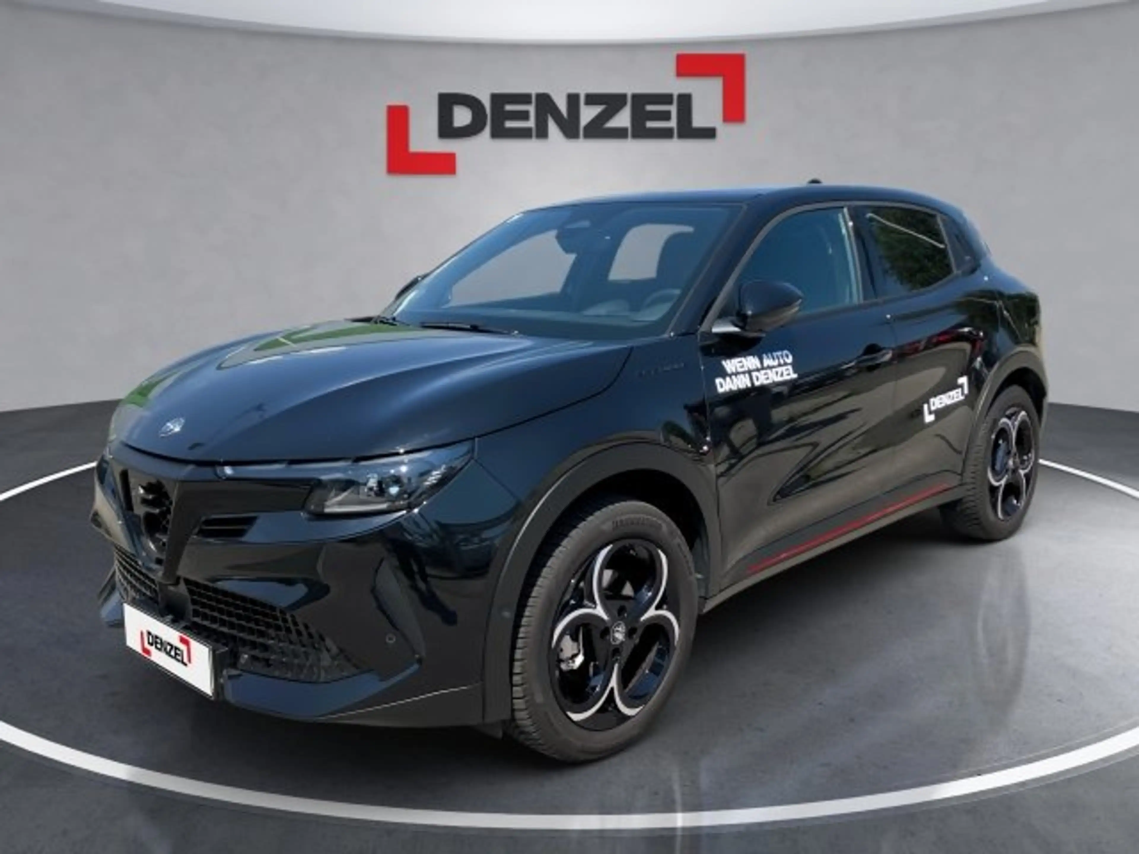 Alfa Romeo Junior Ibrida Speciale 1.2 136PS MHEV FWD