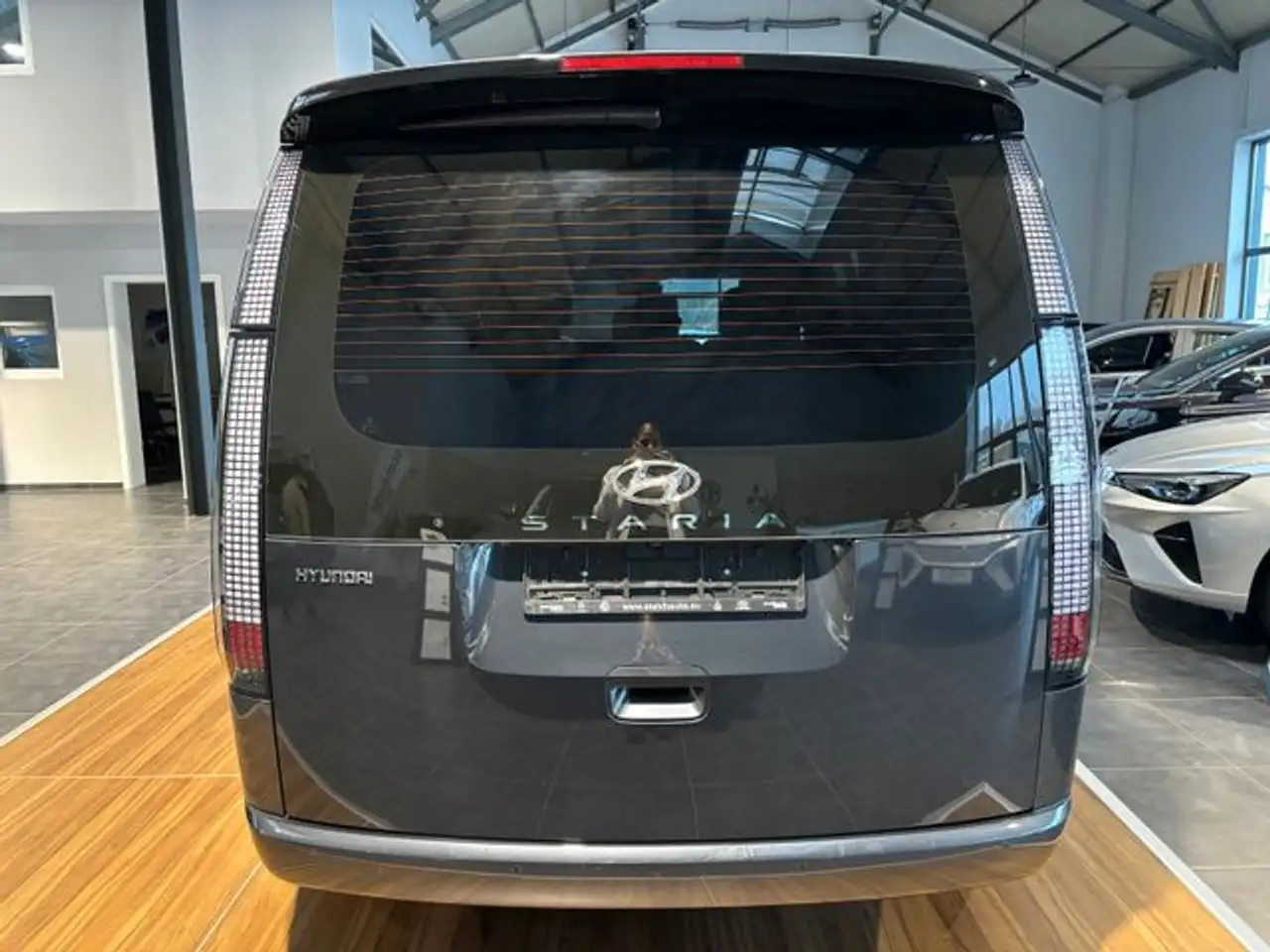 Hyundai STARIA 2.2 Prime 2WD ACC SITZBELÜFTUNG LED 6
