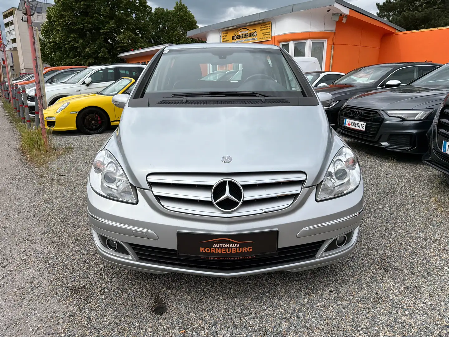 Mercedes-Benz B 200 CDI Aut. *Klima*Tempomat* Silber - 2