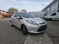 Ford Fiesta Trend Plateado - thumbnail 2