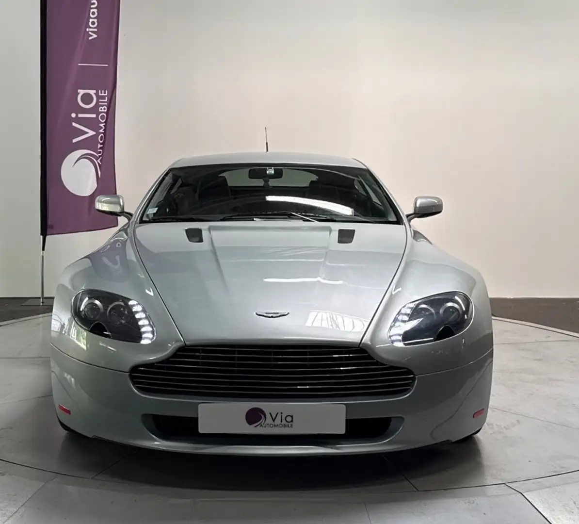 Aston Martin Vantage Vantage V8 Coupé Gris - 2