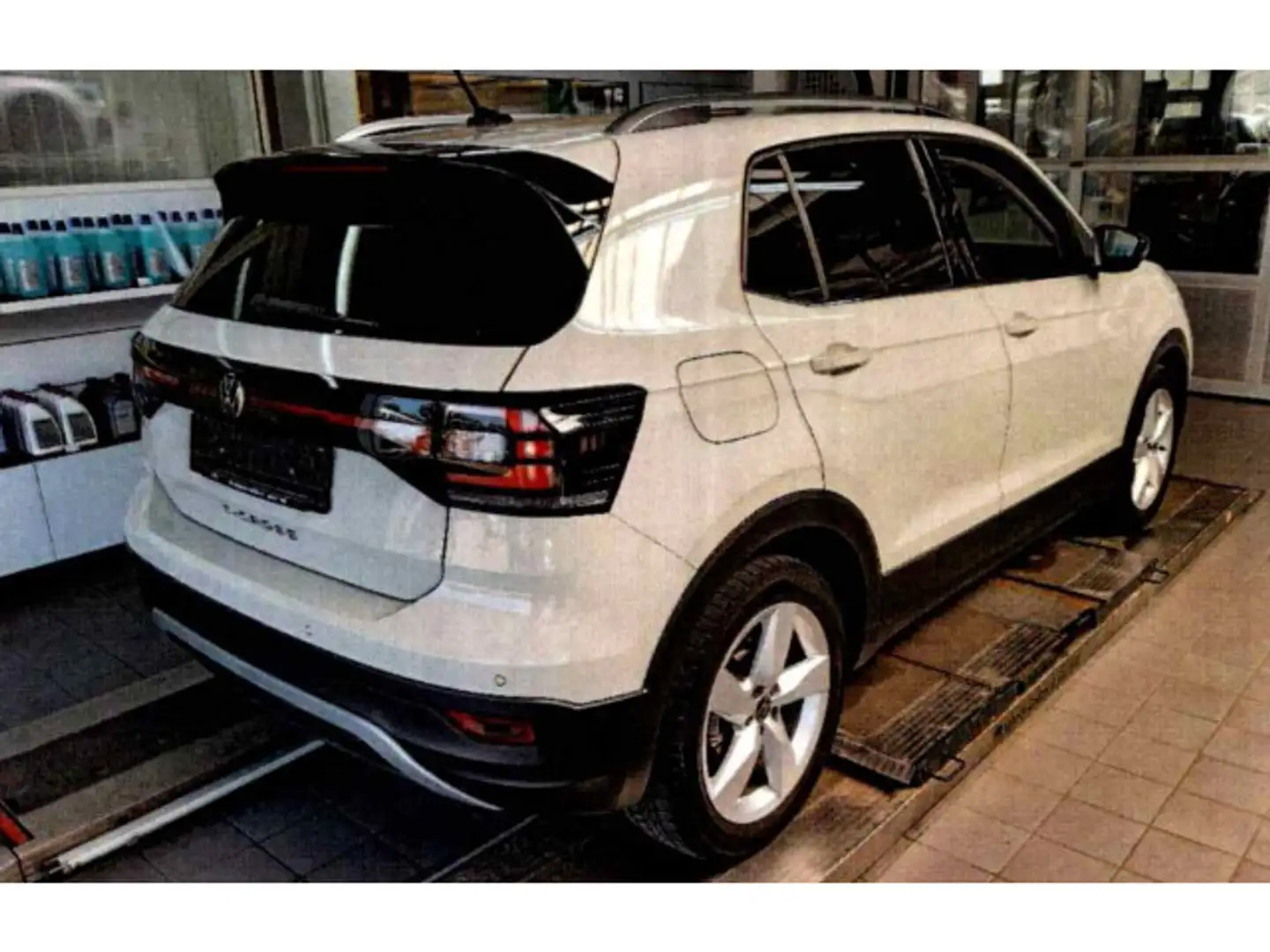 Volkswagen T-Cross 1.0 TSI OPF DSG Style Grau - 2