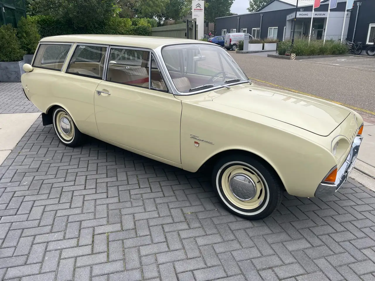 Ford Taunus Turnier 17 M Super, foto 5