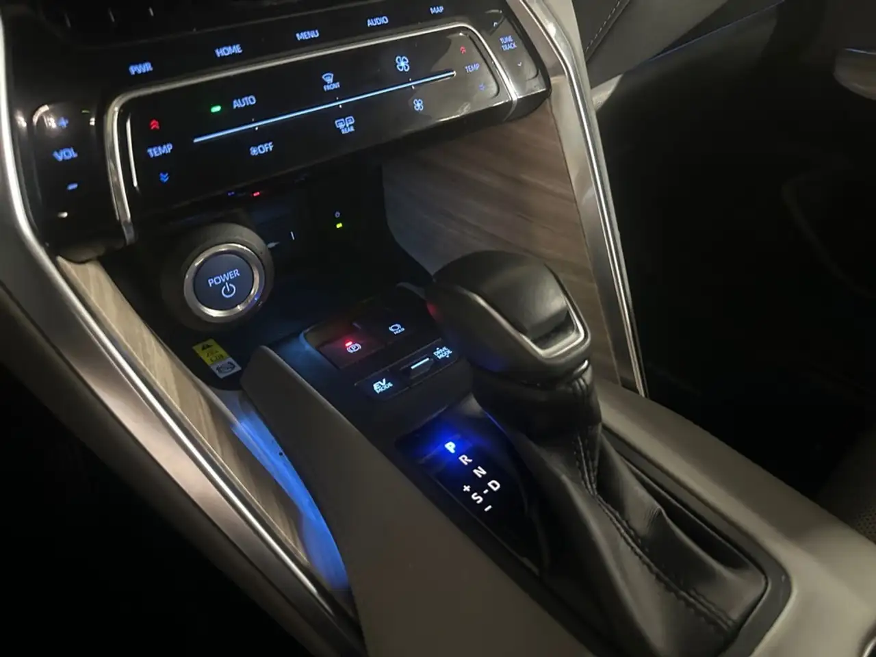 Toyota Venza снимка Toyota Venza