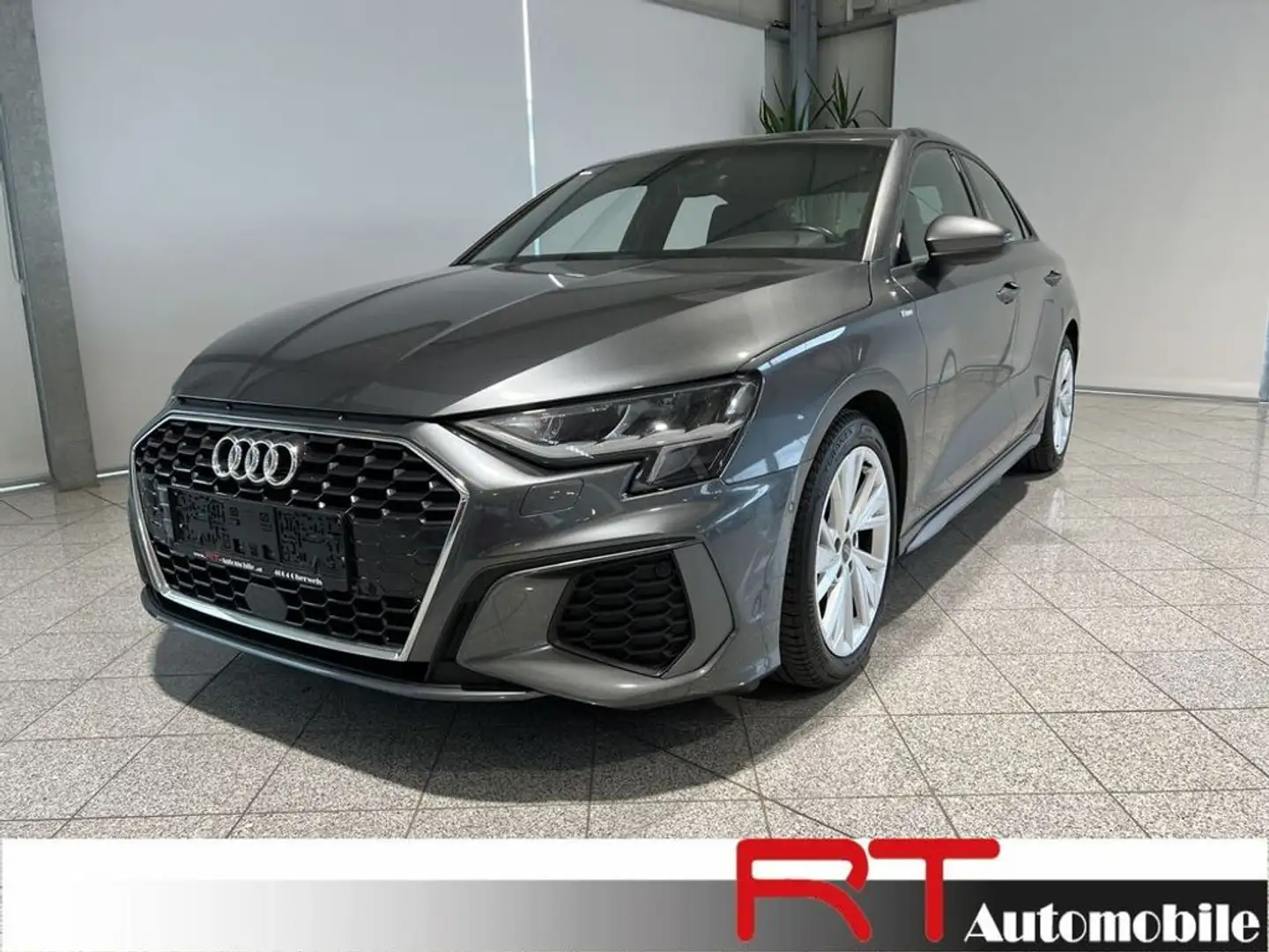 Audi A3 TFSI S-line ''LED, Virtual Cockpit'' Grau - 1