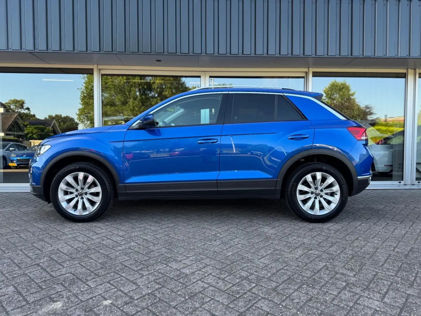 Volkswagen T-Roc 1.5 TSI Style Business Blau - 2