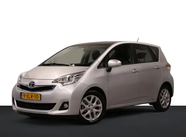 Toyota Verso-S 1.3 VVT-i Trend