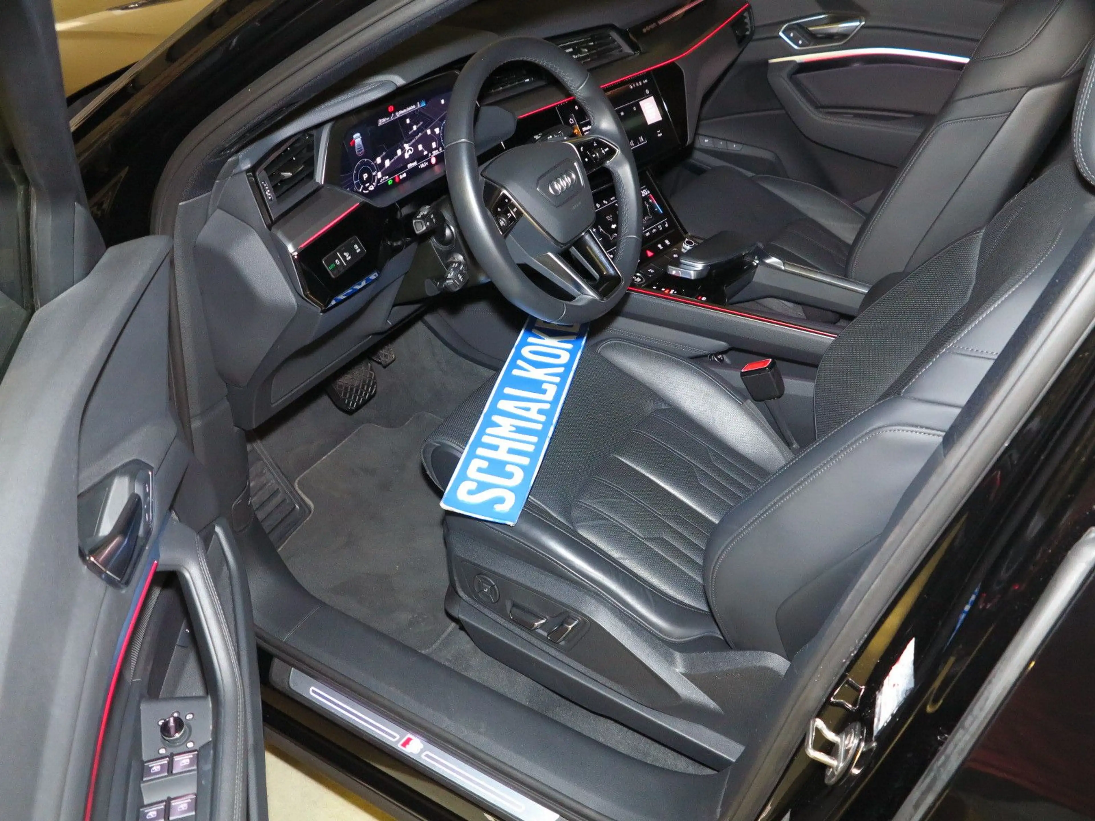 Audi e-tron Sportback 55 quattro S line 91%SoH Leder — photo 7