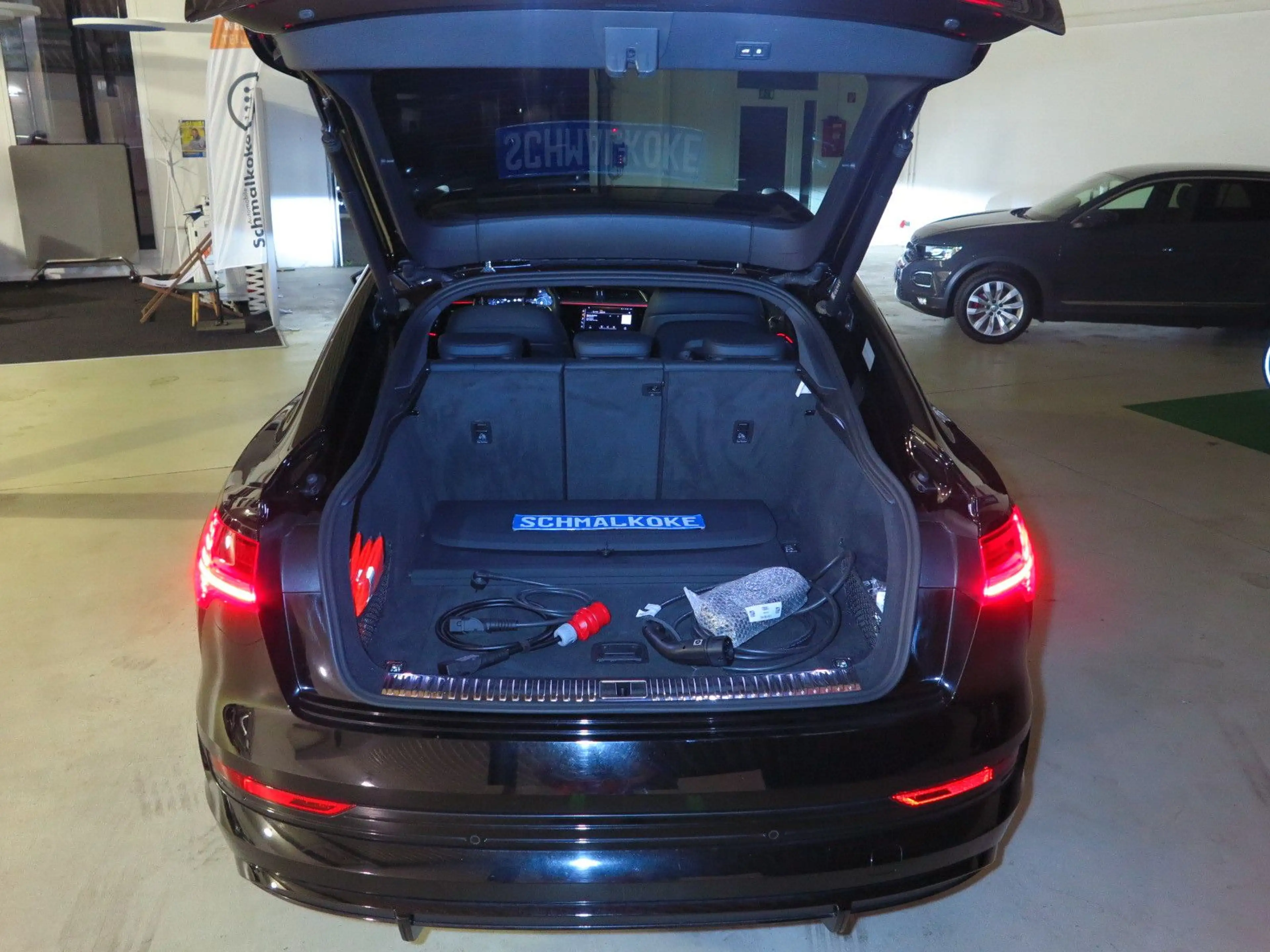Audi e-tron Sportback 55 quattro S line 91%SoH Leder — photo 8