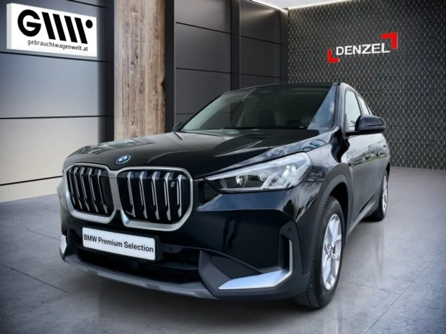 BMW iX1 xDrive30 U11 Schwarz - 2