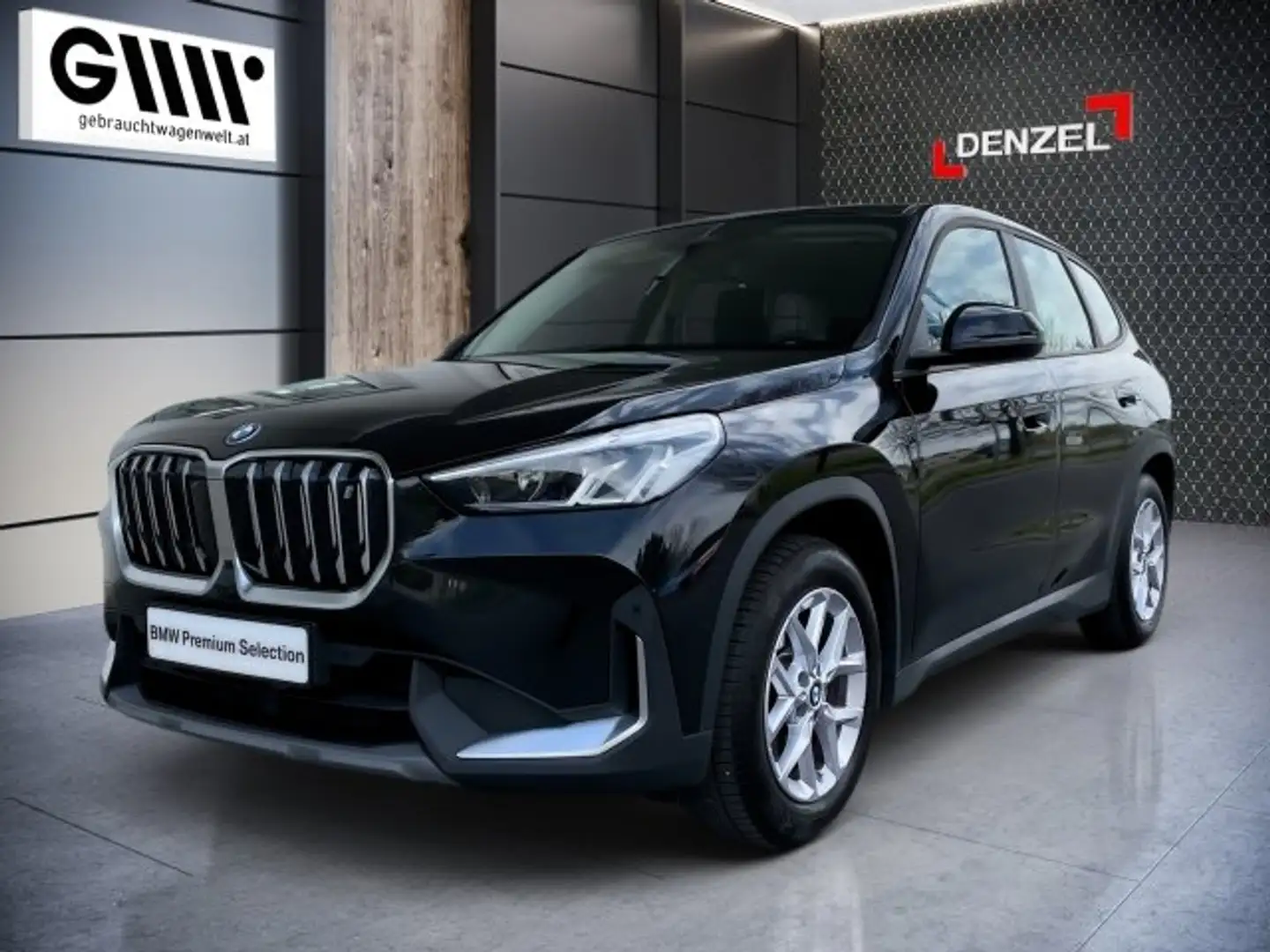 BMW iX1 xDrive30 U11 Schwarz - 1