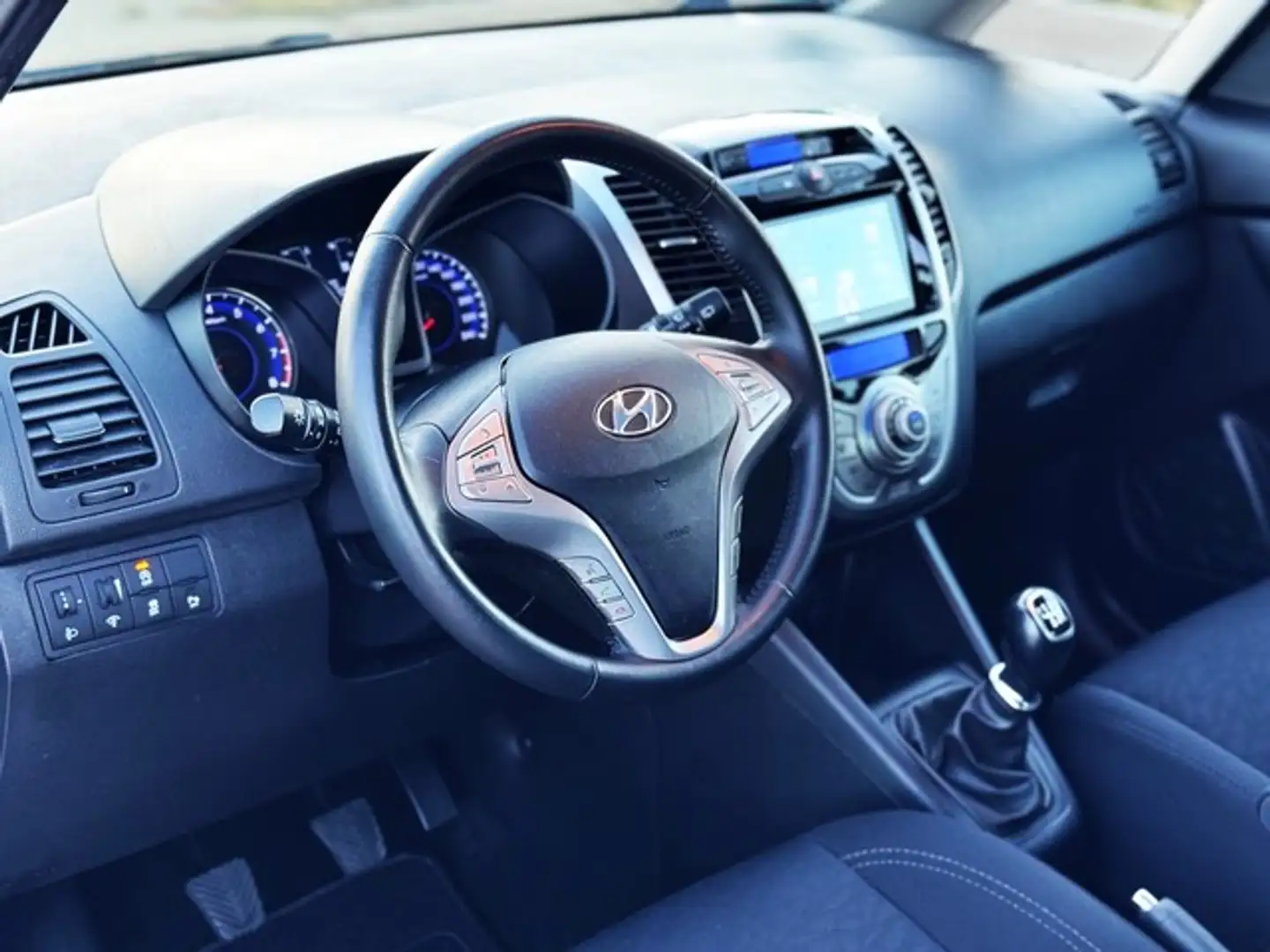 Hyundai iX20 1.6 MPI BD Tecno 126 Blanc - 2