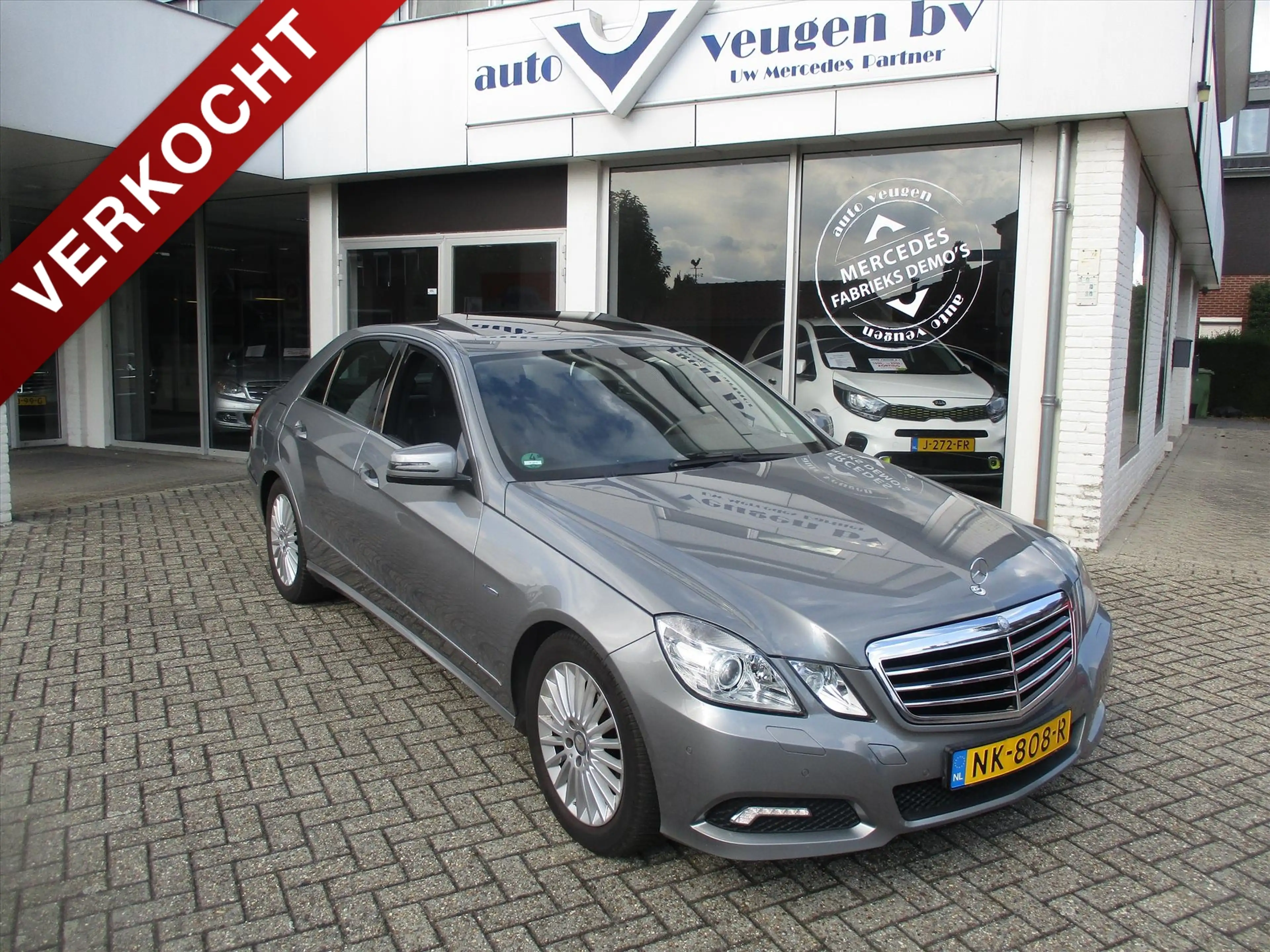 Mercedes-Benz E 350 E350 CGI BlueEfficiency Aut. AVANTGARDE / Youngtim