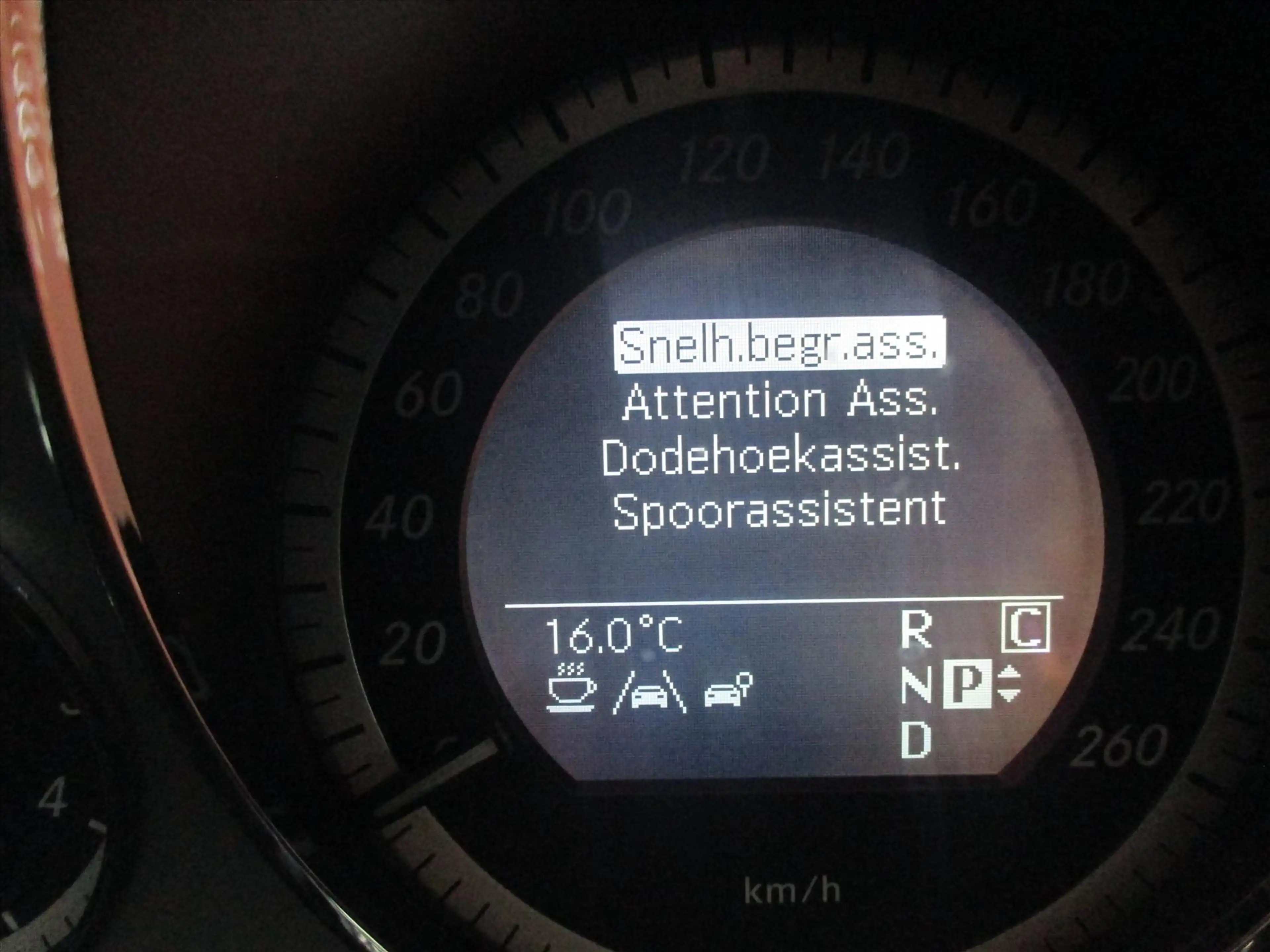 Mercedes-Benz E 350 E350 CGI BlueEfficiency Aut. AVANTGARDE / Youngtim — photo 13
