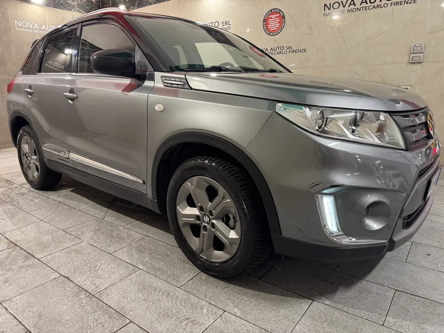 Suzuki Vitara Vitara II 2015 1.6 vvt V-Top PERFETTE CONDIZIONI Grigio - 2