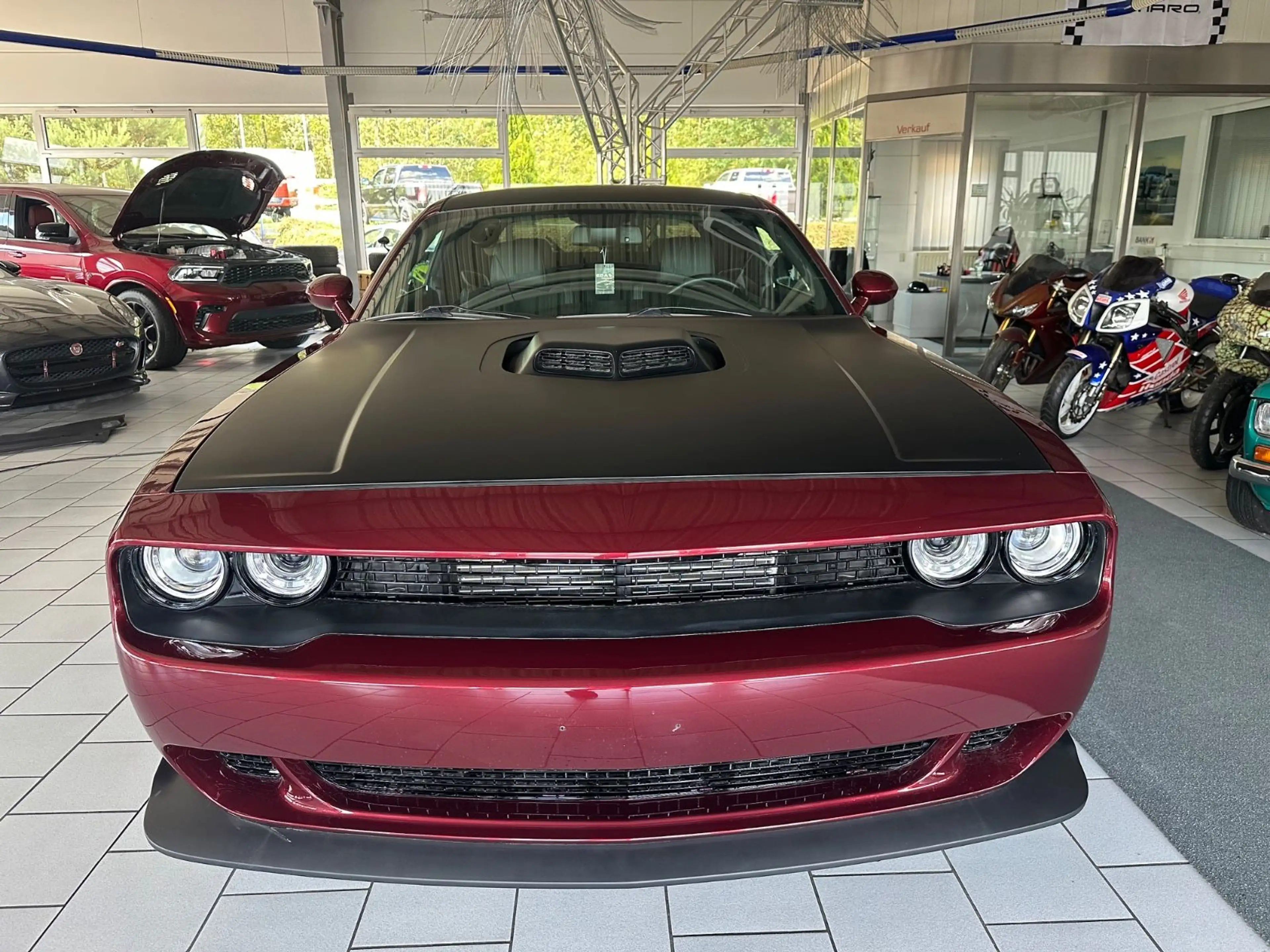 Dodge Challenger 5,7 R/T Aut. Shaker Widebody — photo 5
